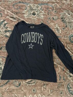 NFL Dallas Cowboys Women’s Long Sleeve Athletic Shirt Medium